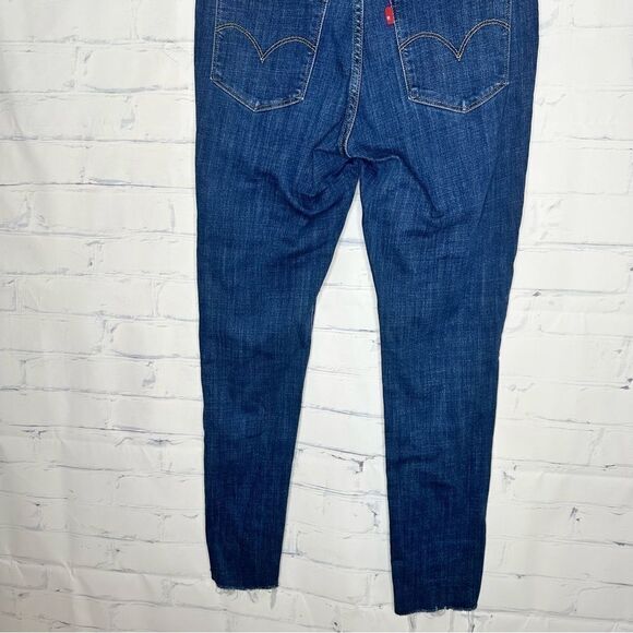 Levi’s size 29 311 Shaping Skinny Jeans - Picture 4 of 9